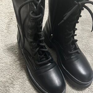 Black Lace-Up Women's Boots